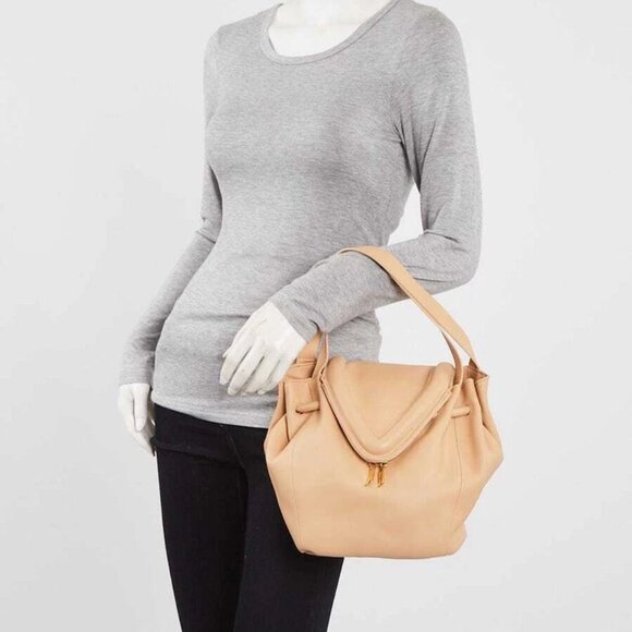 Bottega Veneta Beige Smooth Nappa Leather Beak Flap Bag - Picture 7 of 12